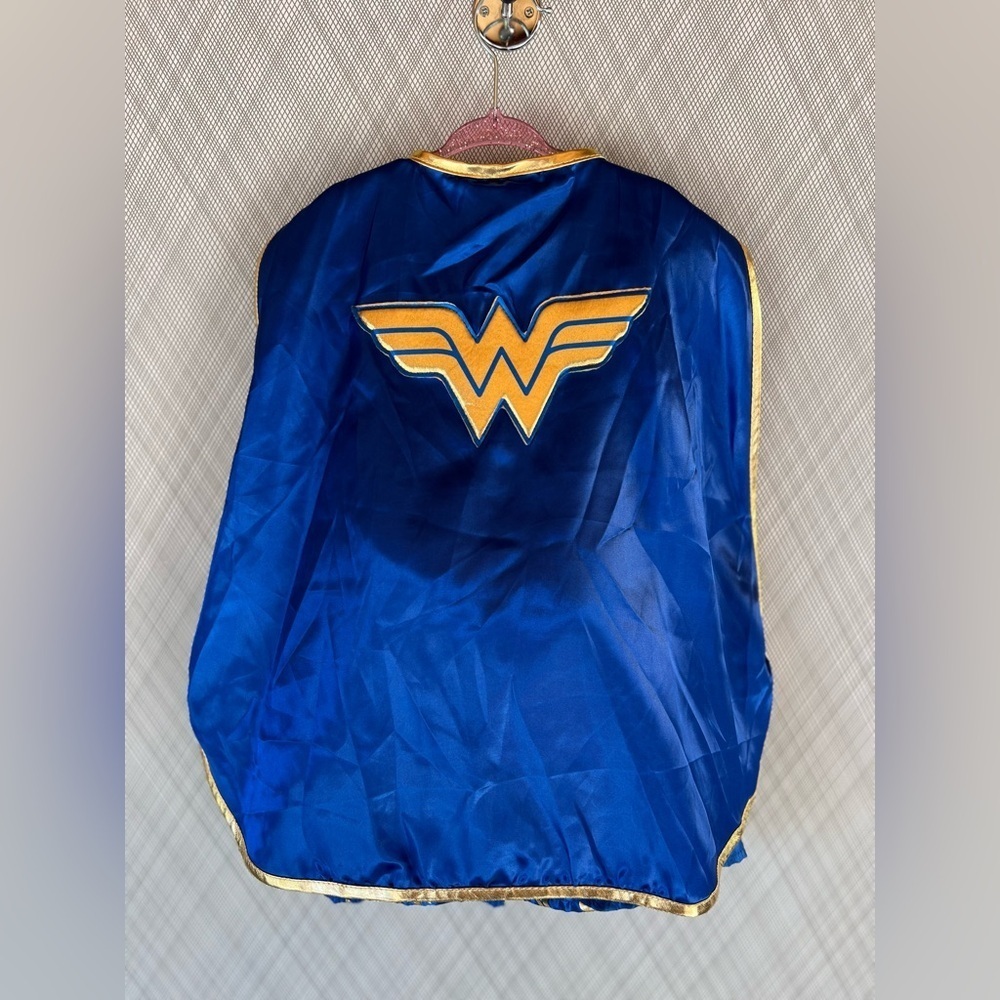 Rubie’s - Wonder Woman 4 piece Girls Costume Set (Small Size 3-4yrs) - Picture 3 of 7